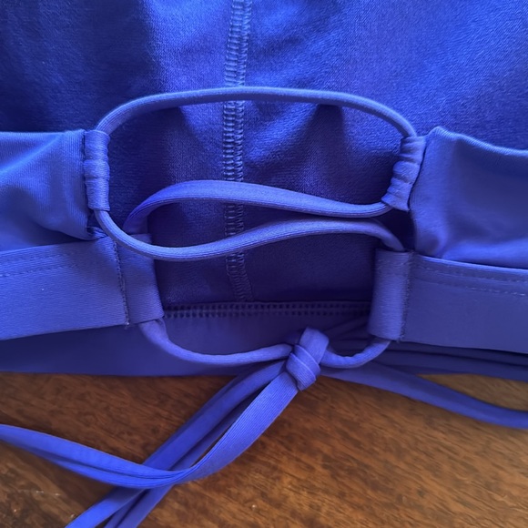 Athleta Small Swim Bikini top Blue cute! - Picture 6 of 6